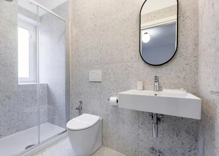 Luciano King's Guest house 4*